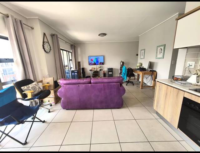 2 BEDROOM APARTMENT FOR SALE IN LINBRO PARK